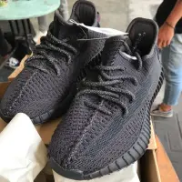 在飛比找蝦皮購物優惠-Adidas yeezy boost 350黑魂