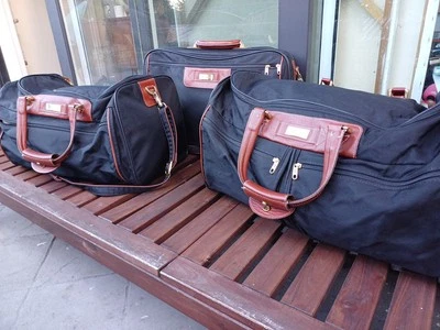 Vintage Samsonite (3) Piece Soft Luggage Set With Locks. 2 Duffel & 1 Garment