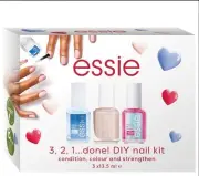 ESSIE 3, 2, 1… DONE DIY NAIL KIT CONDITION COLOUR AND STRENGTHEN *NEW