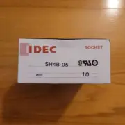 IDEC SH4B-05 (Box of 10) RELAY BASE Socket 10A Terminals Screw DIN RAIL