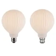 4w LED B22, E27 G125 Globe Warm White 3000k