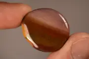 *MOOKAITE* Flat Stone 3cm 7.8g Palm Worry Thumb Healing, Strength Decisions