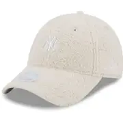 New Era 9Forty Women's Sherpa Cap - TEDDY NY Yankees stone Beige