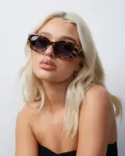 [Playboy] Shine On Sunglasses