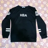 在飛比找蝦皮購物優惠-HBA 造型字母長袖上衣