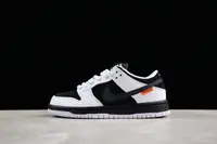 在飛比找樂天市場購物網優惠-Tightbooth x Nike SB Dunk 黑白反轉