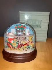 VTG Visions of Christmas Light Up Snow Globe Santa & Sleigh 1988 Avon NEW