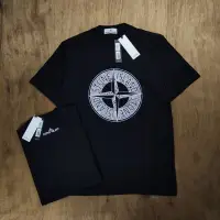 在飛比找蝦皮購物優惠-Stone Island Compass 徽標黑色大廓形 T