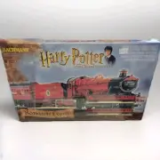 Harry Potter And The Chamber Of Secrets Hogwarts Express Bachmann HO Train Set**