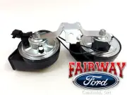 07 thru 17 Expedition OEM Ford High Low Dual Note Horn w Bracket 9L1Z-13832-C