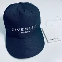 在飛比找蝦皮購物優惠-GIVENCHY canvas flat peak cap 