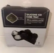 Round Ice Cube Silicone Container & Lid . Dashing Fine Gifts. NEW In Box. 4 Cube