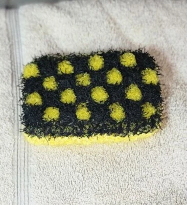 Black and Yellow Kitchen Scrubby