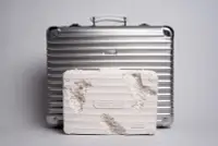 在飛比找Yahoo!奇摩拍賣優惠-Daniel Arsham RIMOWA Erroded A