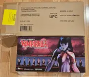 MIB "Vampirella" Women of Dynamite Statue LIMITED ED COA Campbell & Smith 2016