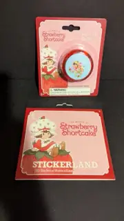 Strawberry Shortcake Light Up Yo-Yo & Sticker Book!