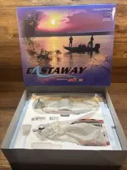 ACTION CASTAWAY Tony Stewart #20 Home Depot 2002 NITRO BOAT & TRAILER 1:24