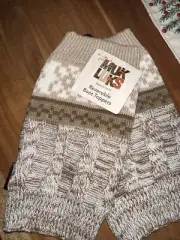 NWT The Original MUK LUKS Tan/White Snowflake Reversible Boot Toppers-