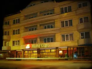 錫比烏克拉斯酒店