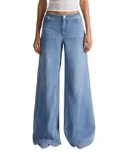Alice and Olivia Slay Low Rise Wide Leg Jeans in Celine Vintage