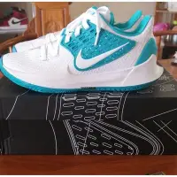 在飛比找Yahoo!奇摩拍賣優惠-【正品】Nike Kyrie Low  2  白藍cn982