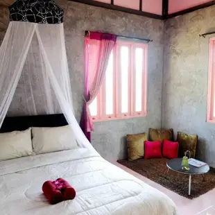 旺南喬的1臥室獨棟住宅 - 22平方公尺/1間專用衛浴Pink Room 1 At Home172 Wangnamkhiao