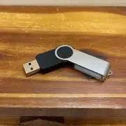 10 Pack 128MB Flash Drive Bulk USB2.0 Memory Stick Pen Thumb Drive Swivel U Disk