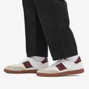 Collegium Pillar Court Sneaker