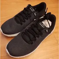 在飛比找蝦皮購物優惠-UNDER ARMOUR UA PHADE RUNNER 男