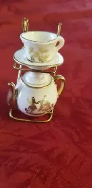 mini teapot set