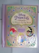 【書寶二手書T1／兒童文學_DTT】Disney Princess: A Magical Pop-up World_Reinhart, Matthew