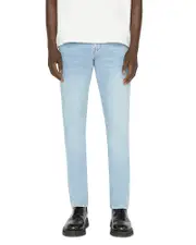 Frame L'Homme Slim Fit Jeans in Finn