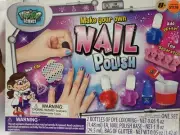 Weird Science Make your own Nail Polish Age 8+.