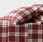 Full Ultra Soft Holiday Flannel Sheet Set Green/Red Plaid - Threshold