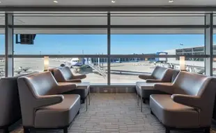 中部國際機場 (NGO) 環亞機場貴賓室服務（Plaza Premium Lounge提供）