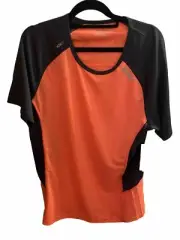 2XU Shirt Mens Size Medium M Gym Training Athleisure Tshirt Lightweight New Tag
