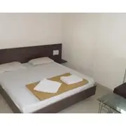 Hotel Cosmo Lodging