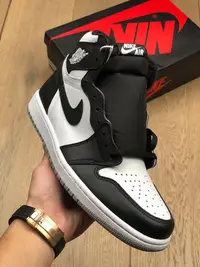 在飛比找Yahoo!奇摩拍賣優惠-Air Jordan 1 Retro High OG Sha