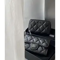 在飛比找蝦皮購物優惠-Chanel CF card holder so black