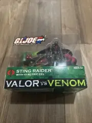 GI JOE Valor vs. Venom Sting Raider with Electric EEL 2004