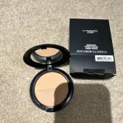 MAC Studio Waterweight Powder/pressed Medium Dark