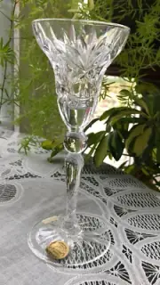 CRISTAL D"ARQUES - 7"H CRYSTAL CANDLEHOLDER