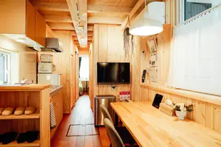 富良野的2臥室獨棟住宅 - 30平方公尺/1間專用衛浴SUMMER Jstyle Furano newly built tiny home 2BRS