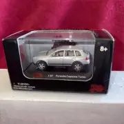 Vintage Malibu International Porsche Cayenne Turbo Silver 1:87 Car Toy Model