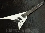 Ormsby Guitars METAL V HEADLESS G8 SA ERMINE WHITE