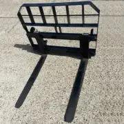Tractor Euro Hitch Pallet Forks Kit with Forks and 4x Hay Bale Spears Melbourne