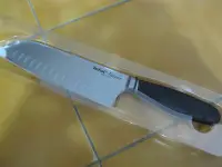 在飛比找Yahoo!奇摩拍賣優惠-Tefal法國特福 鈦釜系列20cm日式主廚刀