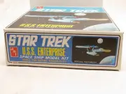 AMT S951 Star Trek U.S.S. Enterprise Space Ship Model Kit NIB