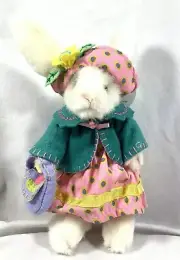 NEW RETIRED RUSS BERRIE SPRINGTIME MOMENTS EMMY LOU EASTER BUNNY RABBIT 9"