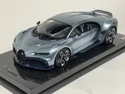 1/18 MR Collection Bugatti Chiron Profile Silver Blue on Carbon Fiber Base